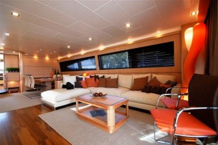 VALENTINA - Saloon 2